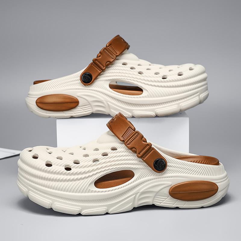 Fashion Clogs Men Sandals Lightweight Breathable Slip-On Sandals Non-Slip Water Shoes for Summer Beach Sandals