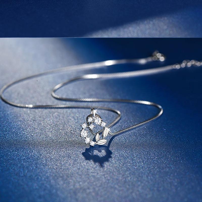 Lucky wreath sterling silver 925 necklace female French designer light luxury niche high sense fashion versatile