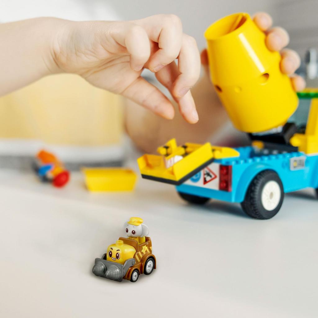 Takara Tomy Tomica Bikuruzu Bikuruzu Tomica Pao and Garun Hole Digging Master Edition Go! Go!
