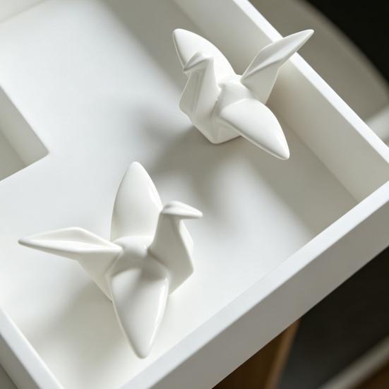 Yousheng Geometric Origami Cranes Figurine, Modern Cranes Sculpture, Minimalist Shelf Accent, Nordic Creative Cranes Sculpture for Desk