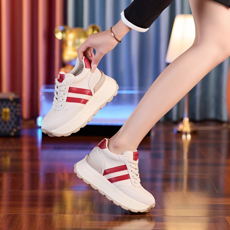 8628 Small Sports Shoes Women's 2025 Autumn New Thick-soled Non-slip Inner Height-increasing Forrest Gump Shoes Outdoor White Shoes