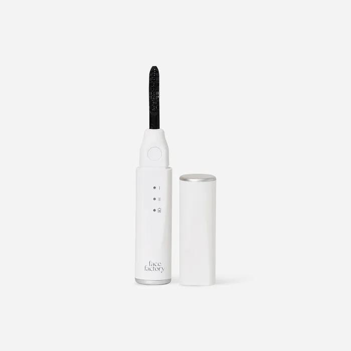 24-Hour Lasting Curling Heated Eyelash Curler