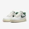 Nike Galleria Nike W Air Force 1  07 Lx Summit White Ribbed Green