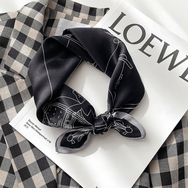 53 * 53 cm Mulberry Silk Lite firkantet skjerf Multifunksjonelt Profesjonell motedekorasjon Silkeskjerf for vår- og høstvarmesjal