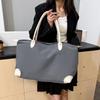 Versatile Large Capacity Casual Tote: Portable Single Shoulder Bag for Commuting or Short Trips