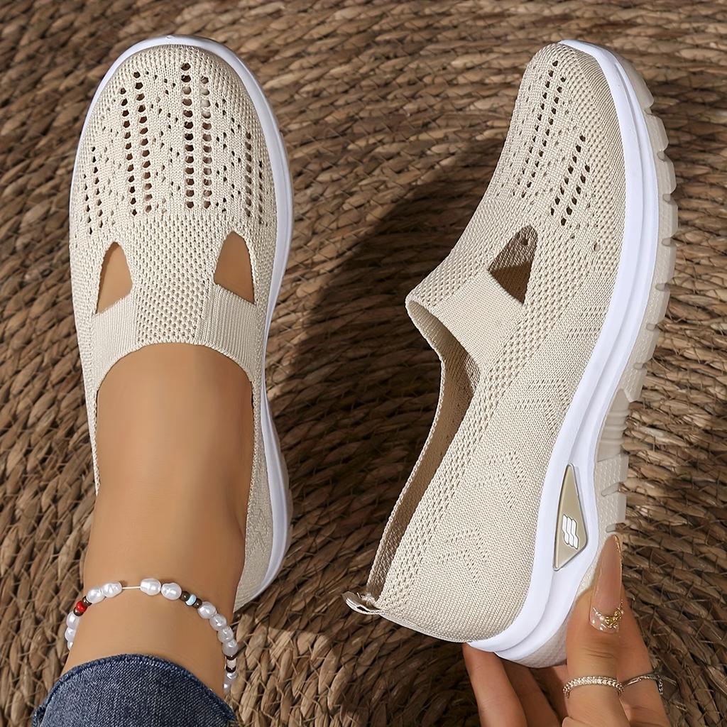 Breathable Mesh Slip-On Flat Sports Shoes for Women, Lightweight and Comfortable Casual Footwear Suitable for Parks, Summer Vacations, Women Shoes
