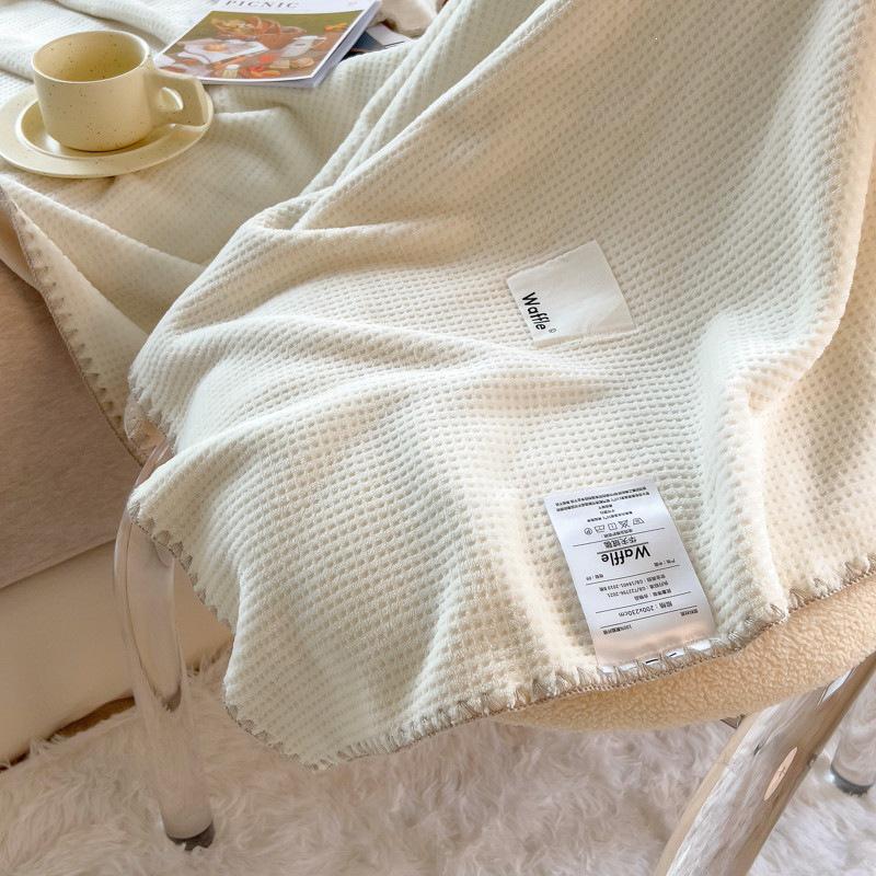 Thickened Waffle Knit Blanket: Office, Nap, Sofa, Aviation, Air Conditioning Use