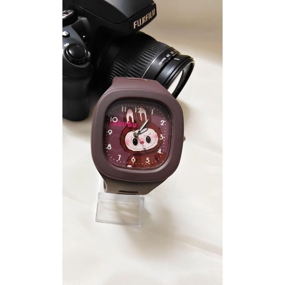 

Детские квадратные часы Labubu силиконовые кварцевые студенческие мультяшные новые унисекс