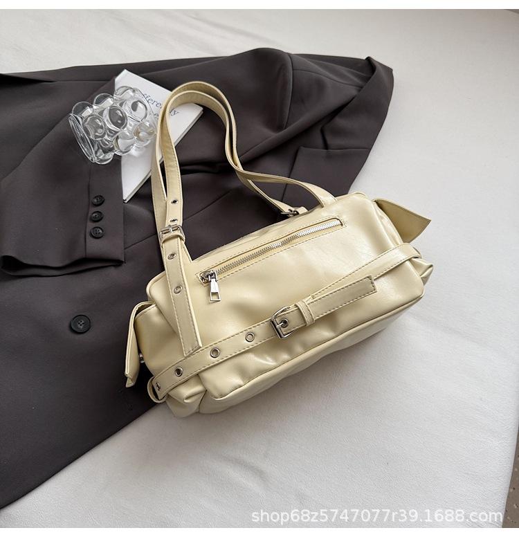 Fashion Trend Armpit Bag Women 2025 New Retro Large Capacity Commuter Shoulder Bag Simple Women's Boston Bag