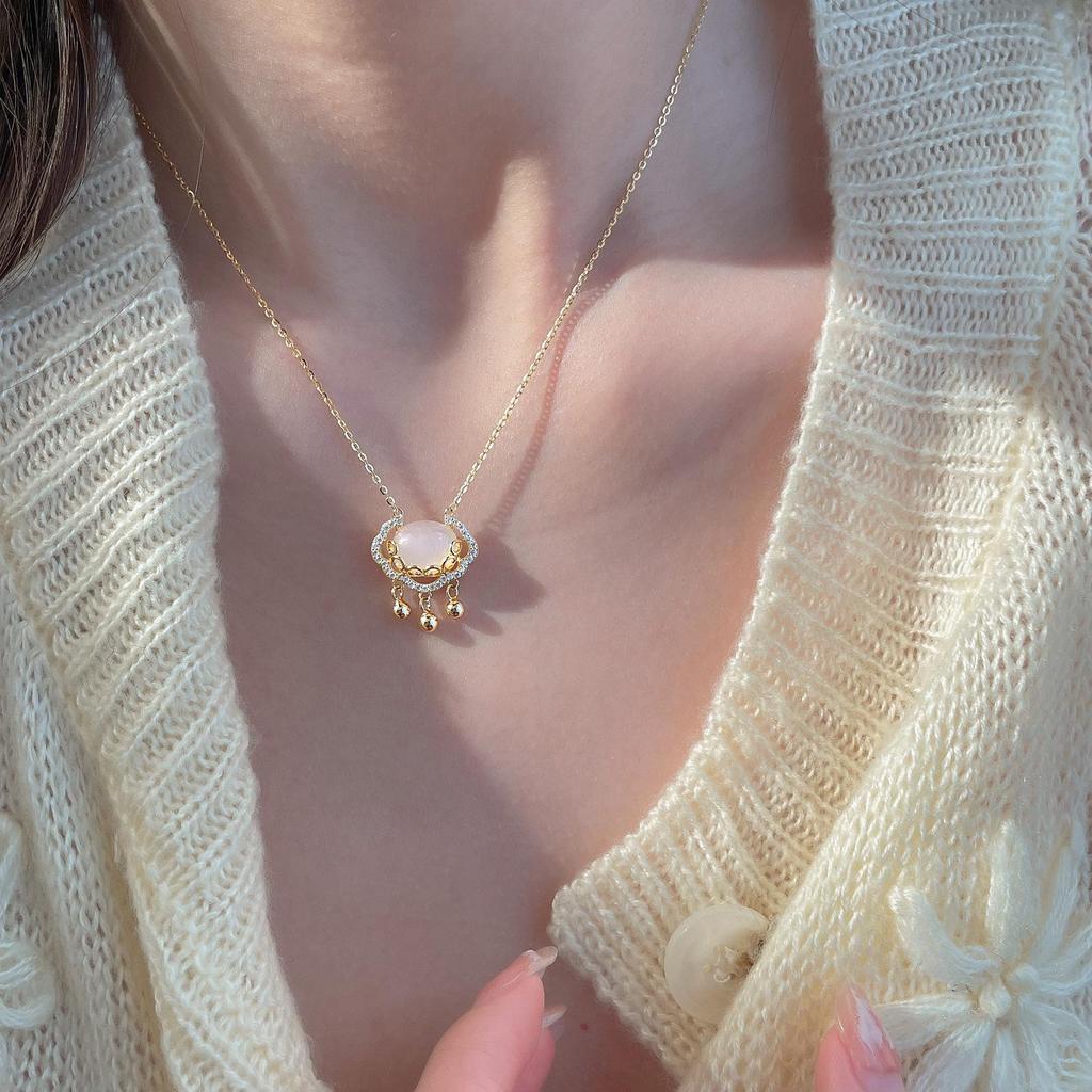 Guochao Ruyi Pendant Necklace: Women's Retro Ethnic Longevity Lock Collarbone Chain - Elegant Artistic Sweater Chain Trendy Design