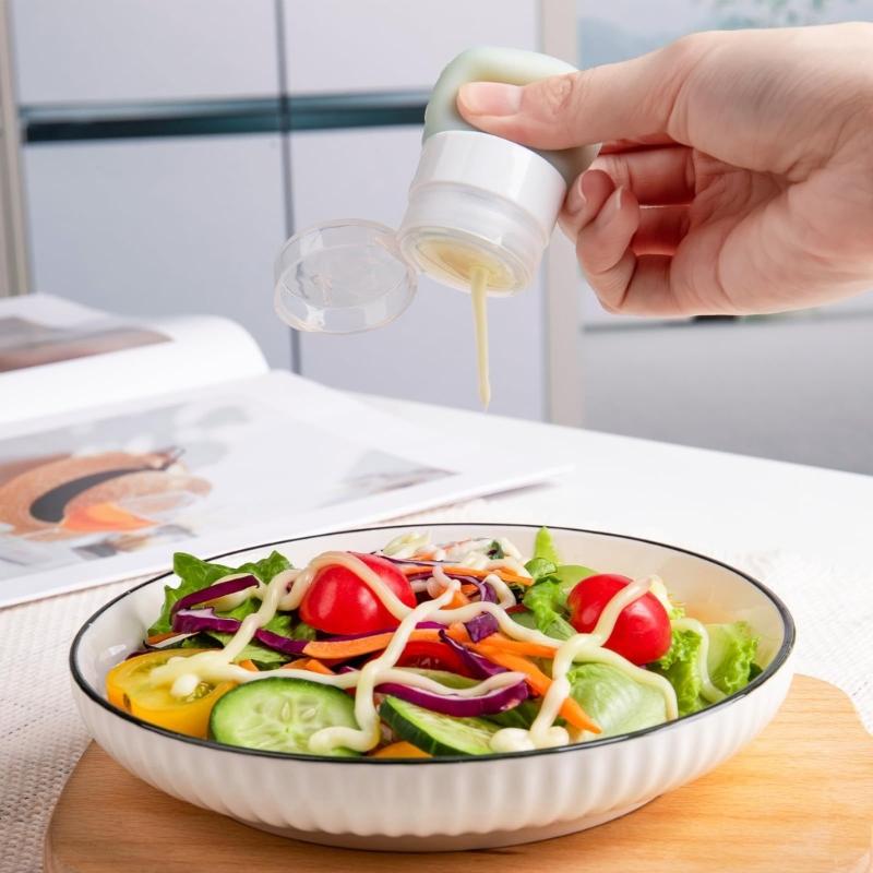 Plastic Salad Dressing Containers for Lunch Boxes Leakproof and Portable Sauce Bottles Safe Food Storage Containers