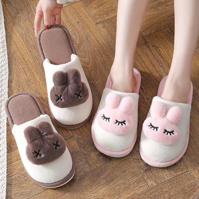 Unisex Slippers Autumn and Winter Thick Soled Indoor Home Slippers Warm and Non Slip Cotton Slippers Plush Slippers