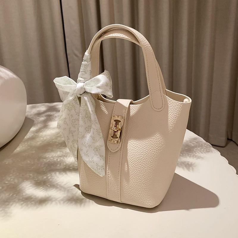 Fashion Simple Shoulder Crossbody Bags Portable Women PU Leather Handbags with Purse Retro Elegant Female Mini Tote Bucket Bags