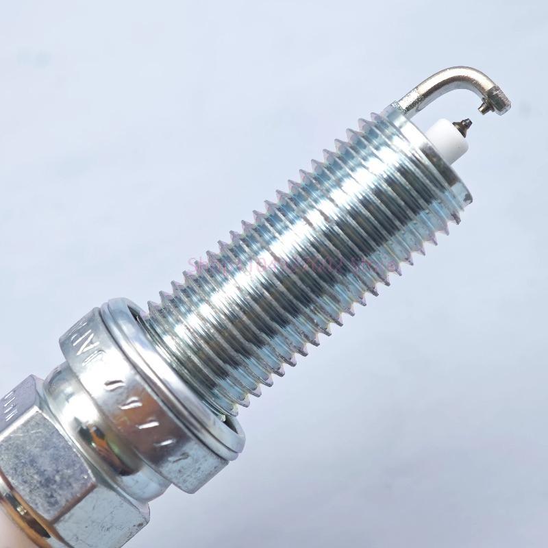 4 Stück Original Iridium Zündkerze DILKAR7D11H 90565 Geeignet für NISSAN Teana Qashqai X-Trail RENAULT Koleos OEM 22401-1VA1C