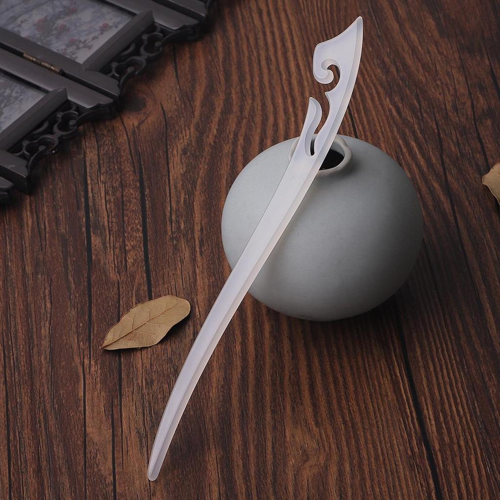 Exquisite Vintage-Inspired Tassel Hairpin for Women - Elegant Hanfu Cheongsam Style Headdress