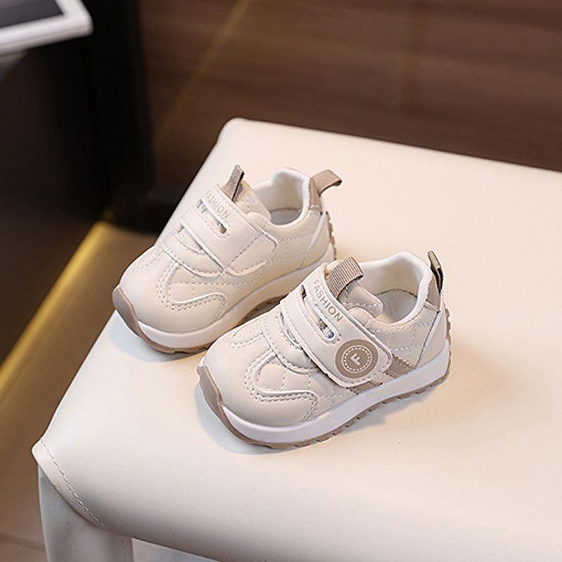 Unisex Baby Soft-Soled Walking Shoes, Spring/Autumn Single Shoes, Infant White Sneakers 0-1-2 Years Old, Agility Shoes.