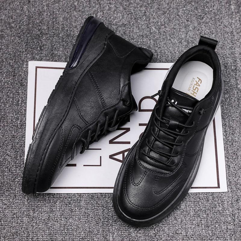 Fashion Vulcanized Sneakers Men Casual Sport Shoes Black Mens Leather Low Cut Student Sneakers Flat Male Trekking Shoes Waterproof2024