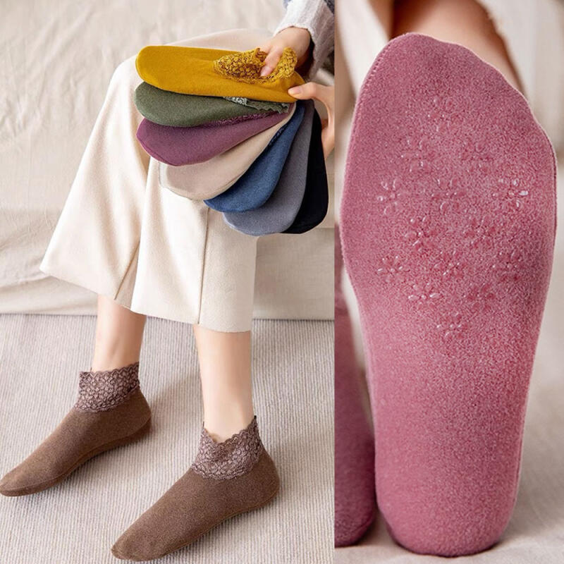 Lemeque ankle lace short socks brown