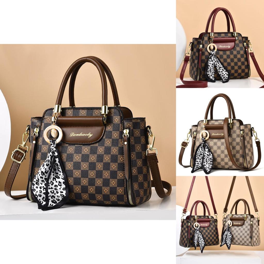 Chic Quilted Bucket Bag For Women Spacious And Stylish Pu Tote With Versatile Design