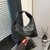 Fashion Trendy Woven Commuting Minimalist Tote Shoulder Bag Niche Design Underarm Shoulder Bag Large Capacity Shoulder Bag 2024