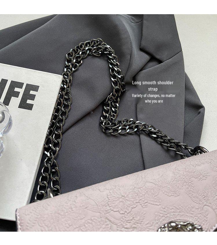 2024 Trendy Women's Crossbody Bag: Snake Head Crocodile Skin with Chain