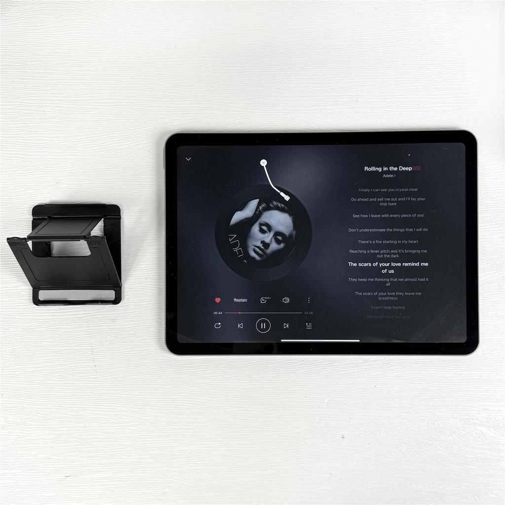 New 2024 iPad Air 5/6 10.9-inch Display Prop (Not a Real Device)