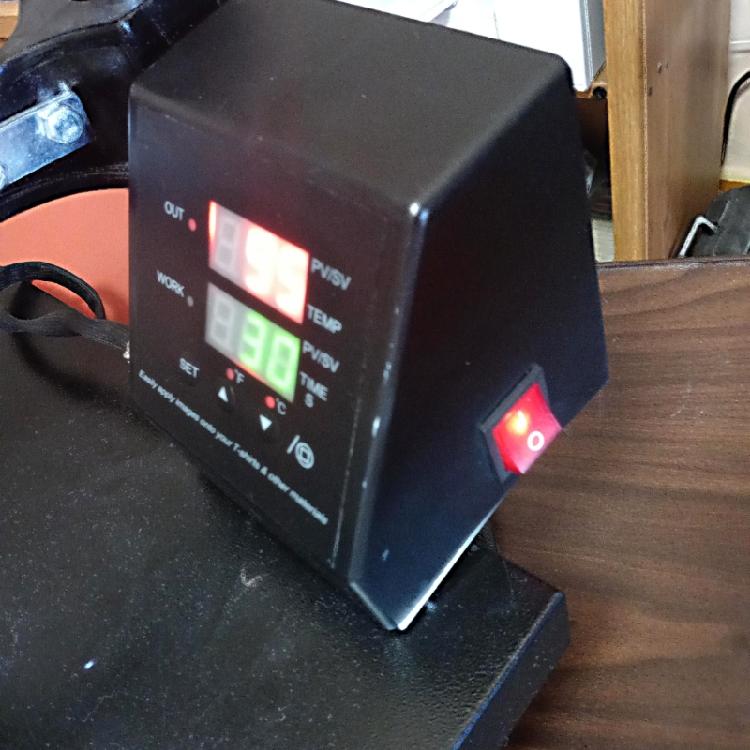 4er-Pack Robuste Kippschalter mit LED-Beleuchtung Heimzubehör für klare Statusanzeige bei mehreren Geräten