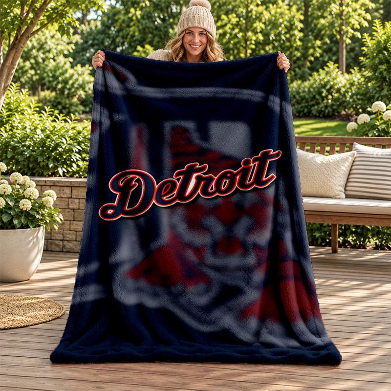 Detroit Tigers Blanket Flannel Blanket Soft Cozy Plush Throw for Sofa Bed Lightweight Home Decoration Gifts for Christmas Various Holidays