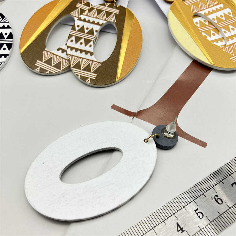 Mid-Ancient Bohemian Style Vintage Jewelry Earrings Fashion Wood Ornament