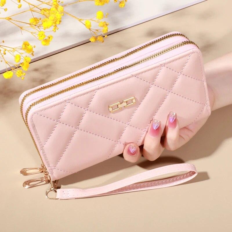 Chic Quilted Long Wallet for Women - Secure Zipper, Multiple Card Slots, Phone Compartment - Versatile Clutch for Every Occasion