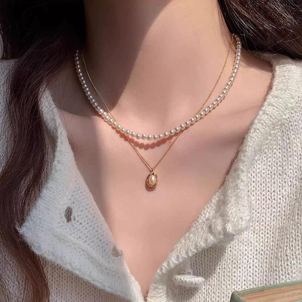 Elegant French Little Bean Pendant Pearl Necklace for Women - Autumn/Winter Sweater Chain Jewelry