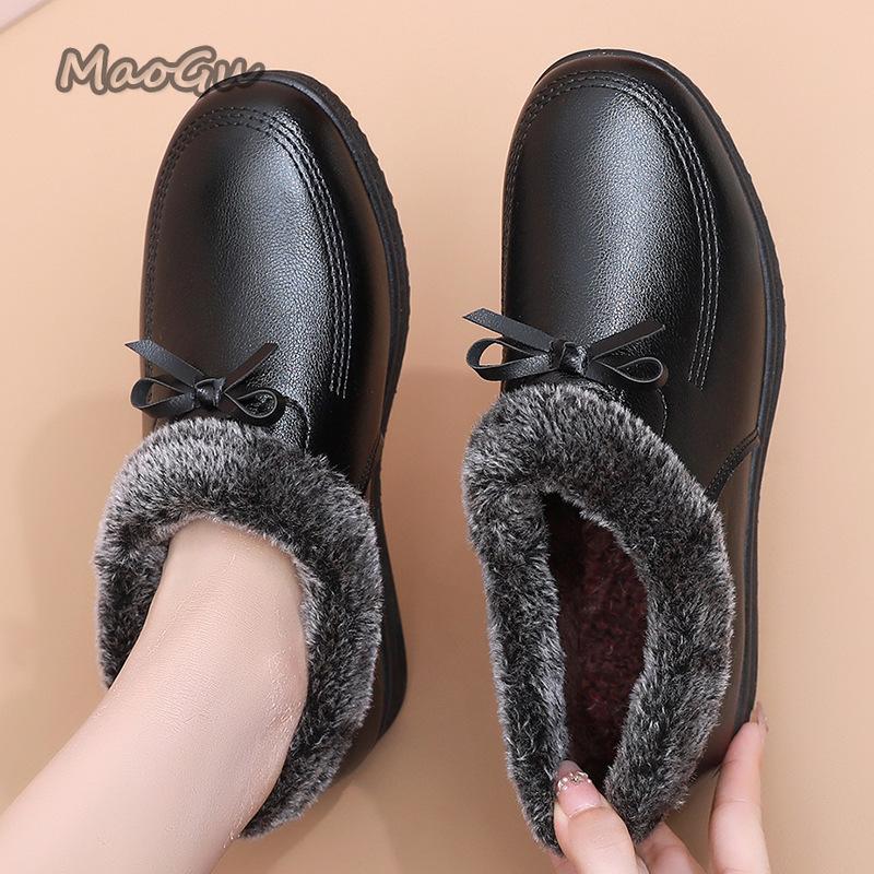 Fashion Comfortable Short Plush Lined Wedge Women's Boots Winter Anti-Slip Soft Sole Round Toe Casual Shoes for Women Warm Mom Shoes