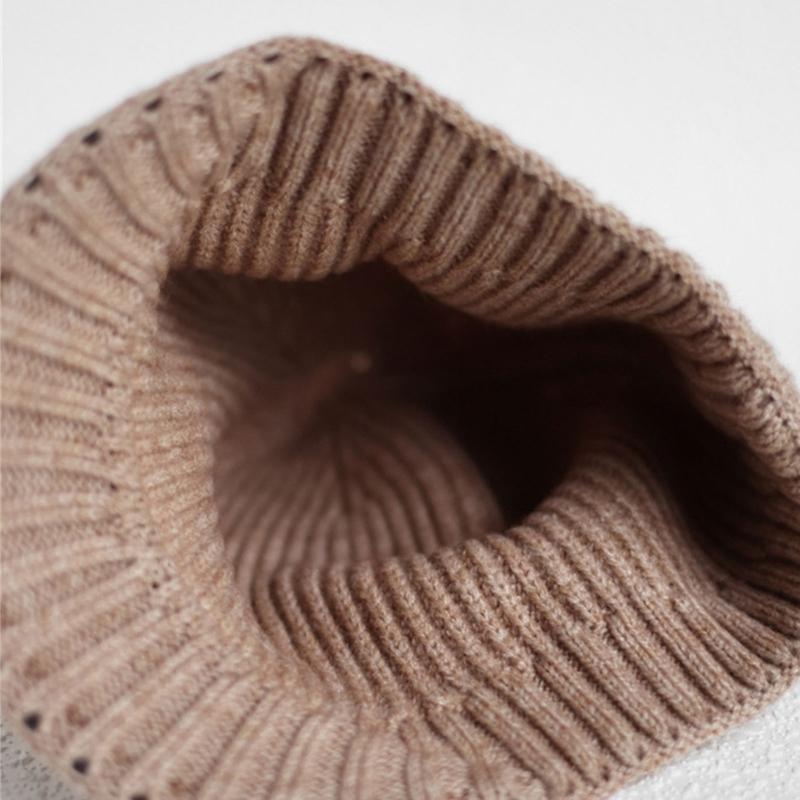 Ribbed Knit Equestrian Cap Fleece Lining Unisex Style Perfect For Daily Commute And Sports