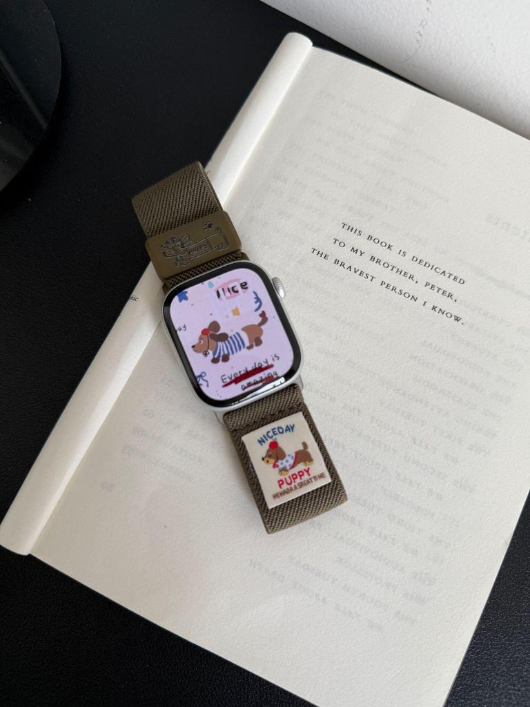 Dackel Magnetisches Nylon Uhrenarmband für Apple Watch Ultra/SE 11