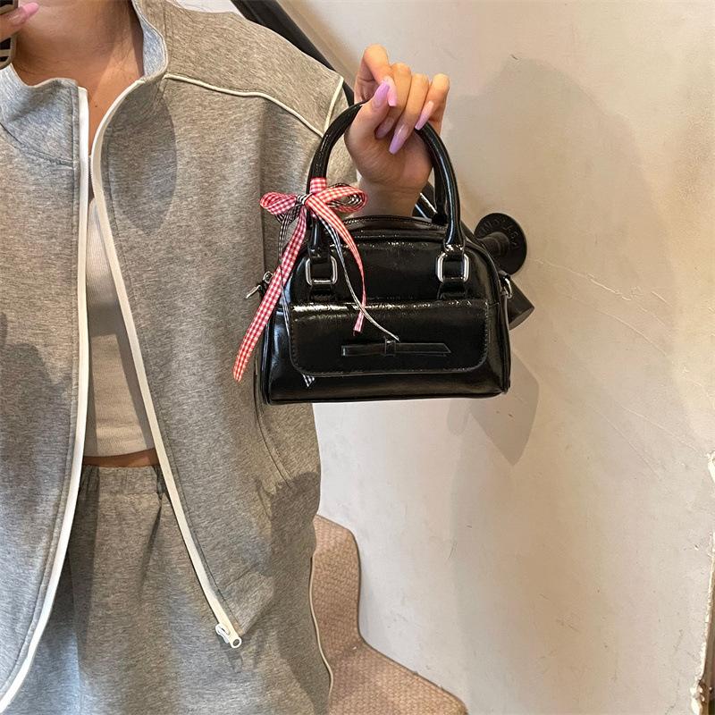 New women's bags trendy and versatile solid color small shell bags portable shoulder oblique span bags