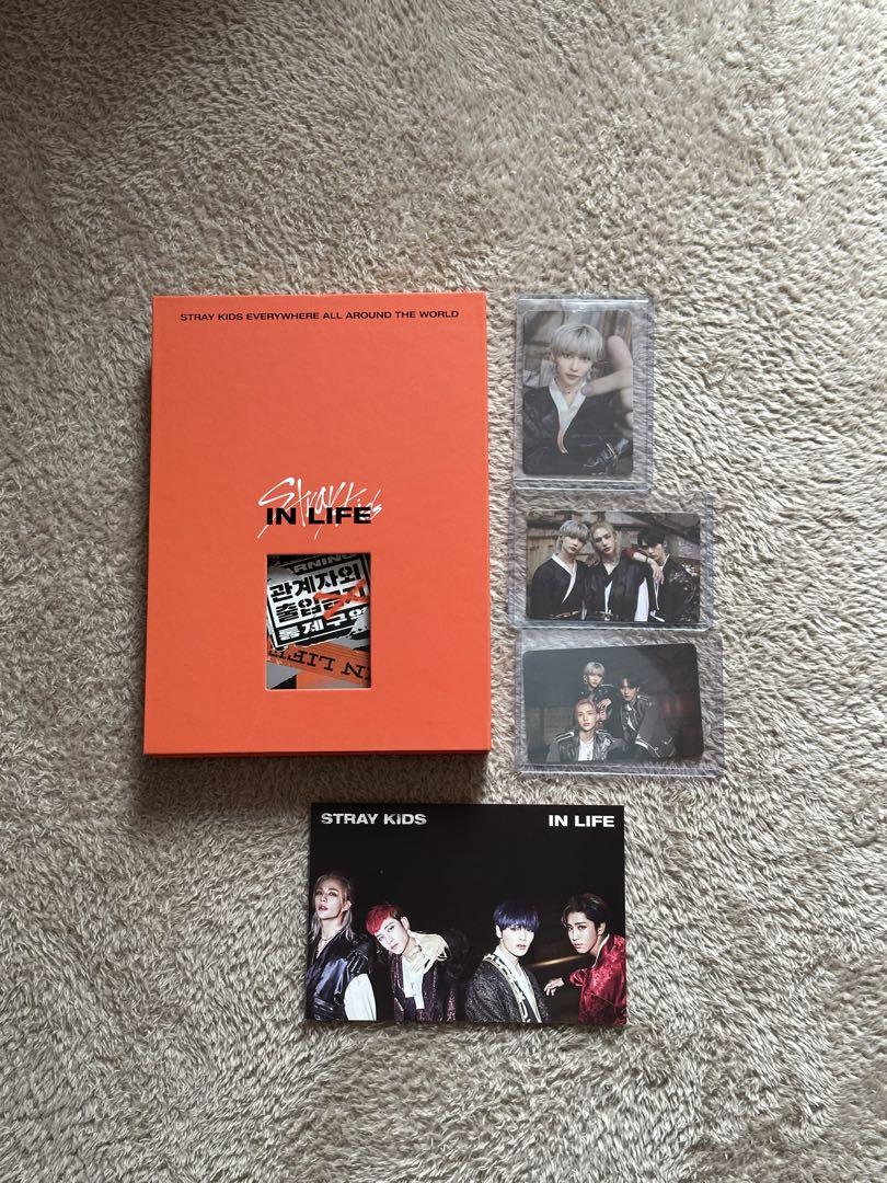 

[USED] straykids felix, hyunjin, reno album with trading card