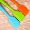 Cream Spatula Multi-purpose Ergonomic Random Color Cake Scraper with Eyelet