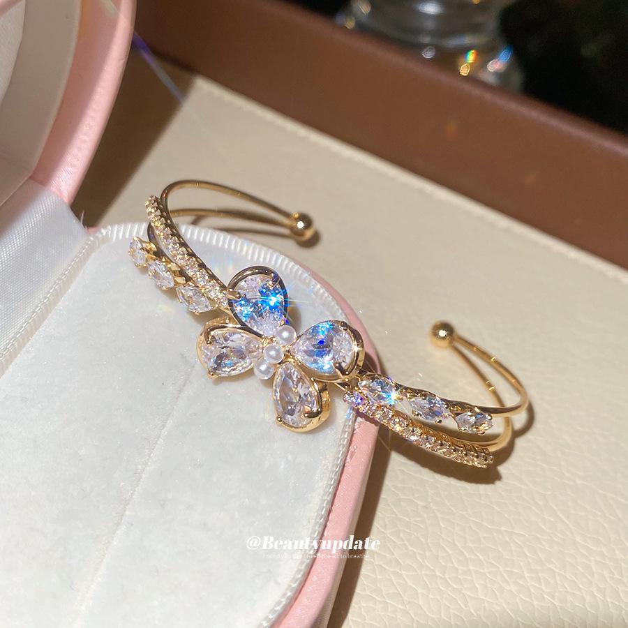 Luxury Zirconia Double Layer Butterfly Bracelet: Elegant, Versatile Jewelry for Women