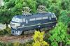 Rokuhan Z Gauge Shorty EF66 ST003-1 Model Train Electric Locomotive