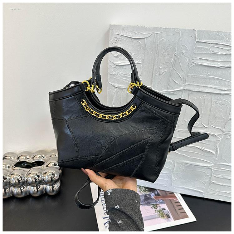 

Niche large-capacity portable commuter bag women s simple diamond chain bag single shoulder tote bag crossbody чёрный