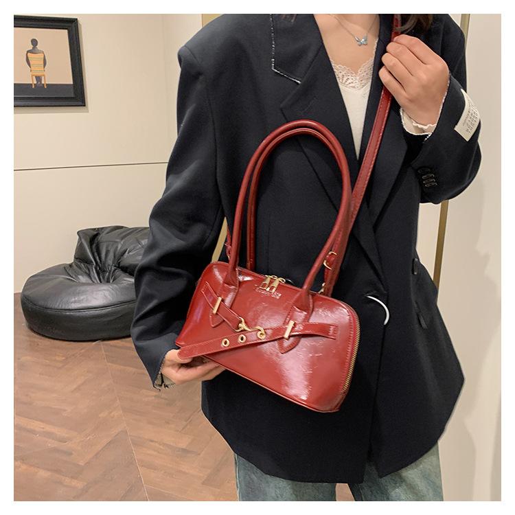 Retro Style Faux Leather Shoulder Bag for Women, Large Capacity Vintage Handbag, Trendy Commute Crossbody Bag