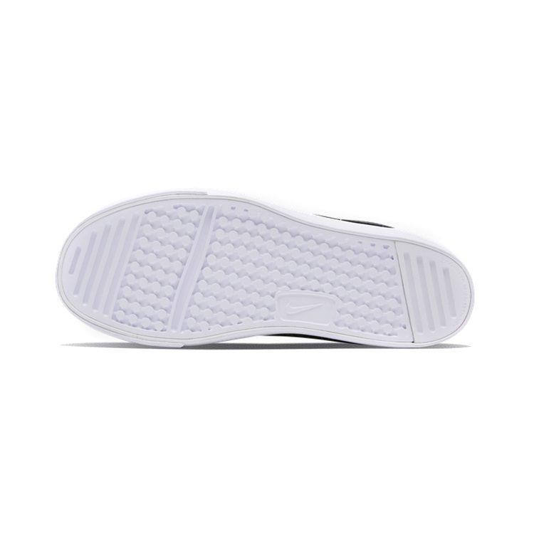 Nike Capri 3 Ltr Abrasion Resistant Cushioning Low Top Skateboard Shoes White Black Children Aged 3 7 Years Old 579948-106