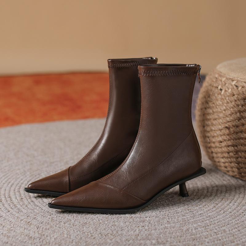 

Хуилия женские короткие ботинки новые эластичные ботинки женские остроносые ботинки средней высоты задняя молния ботильоны рюмка и тонкие ботинки женские 39 коричневый