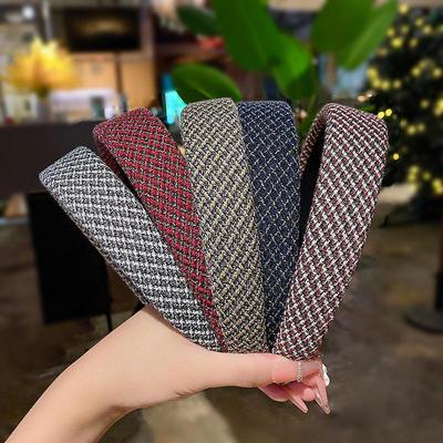 Retro Wide-Brimmed Headband: European & American Fashion Influencer Hairpiece