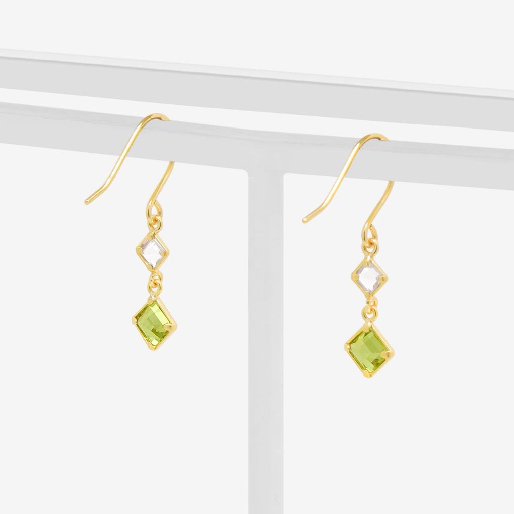 ESTELLE [Official] Women's Hook Earrings in 10K Yellow Gold with August Birthstone Peridot (Product Code: 0222-9723-0019-0000)