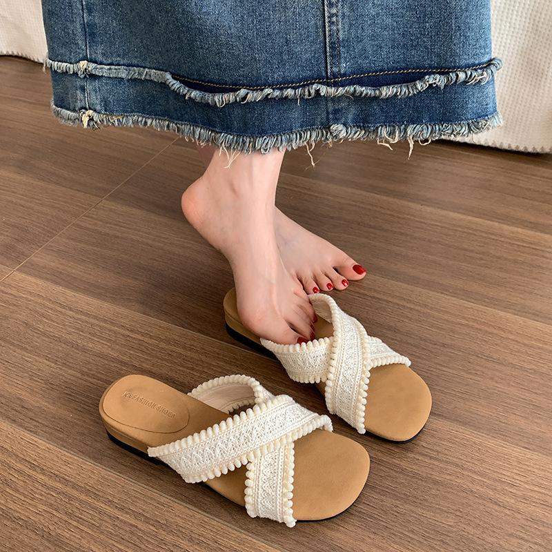 French skirt with non-slip slope heel thick bottom one-word slippers women's 2025 new outer wear summer heightening French cool slippers