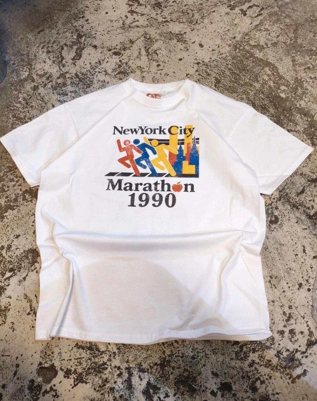 

Retro Graphic T-Shirt Tee – NY Marathon – Oversized Boxy Fit – Vintage Inspired XL