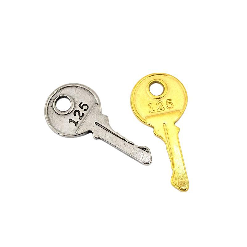 Retro Key Pendant in 18K Gold Titanium Steel - DIY Jewelry Accessory