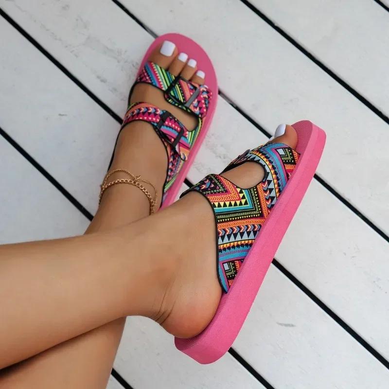 2024 Hot Sale Shoes Female Light Women's Slippers Casual Daily Slippers Women Mixed Colors Buckle Platform Flat Women's Shoes