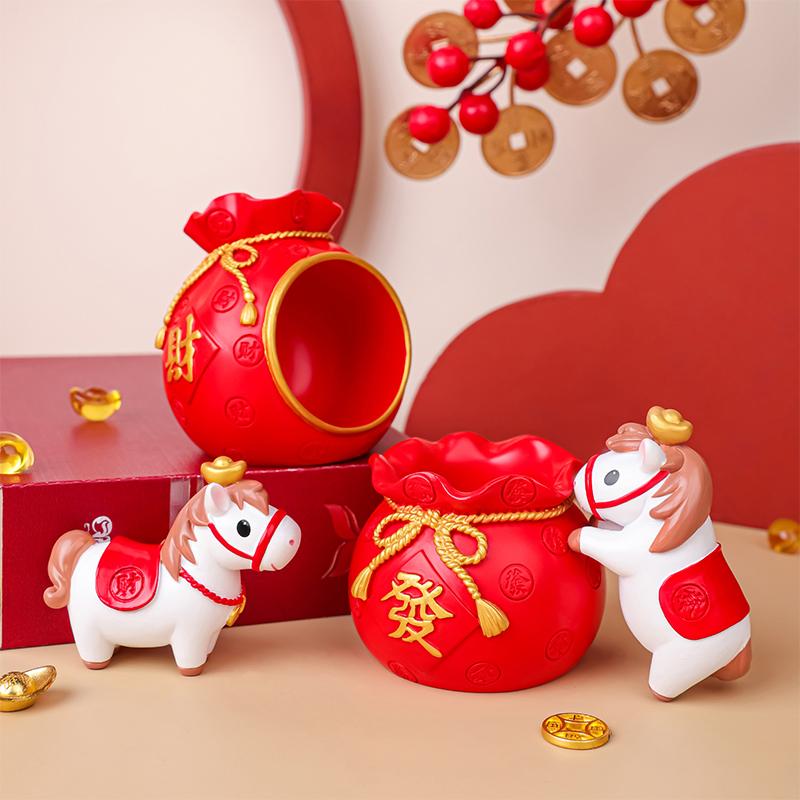 2026 Chinese Horse New Year Decor Red Envelope Resin Desktop Ornament Cute Lucky Horse Figurine Wealth Fortune Home Office Decor